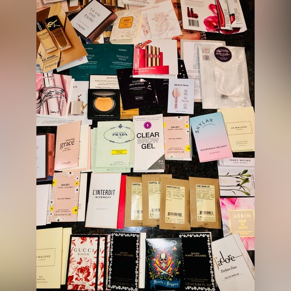 PLEASE LIKE TO BE NOTIFIED FOR MY LIVES❤️🤸🏻♀️🔥 - Picture 11 of 12